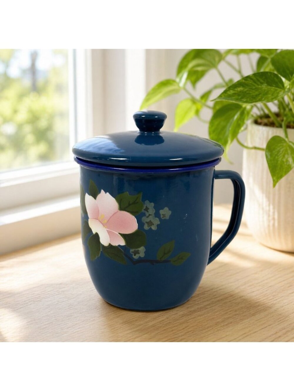 Vintage Hand Painted Blue Enamel Mug With Lid Floral Tea Coffee Cup 12 Oz